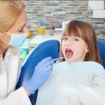 Лечение кариеса зубов детям