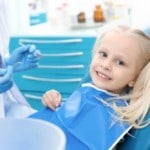 Лечение кариеса молочных зубов детям с постановкой композитной пломбы 3500 р.